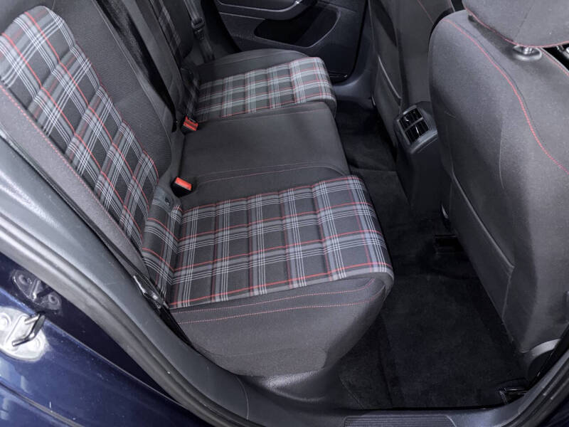 2015 Volkswagen Golf GTI S
