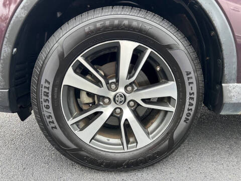 2017 Toyota RAV4 XLE