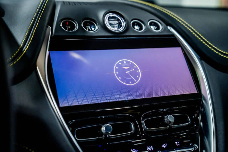 2023 Aston Martin DBX 707