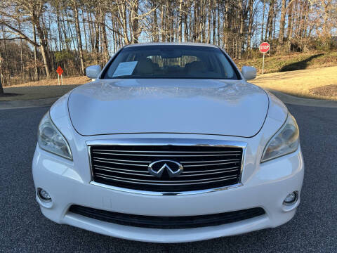 2012 Infiniti M37