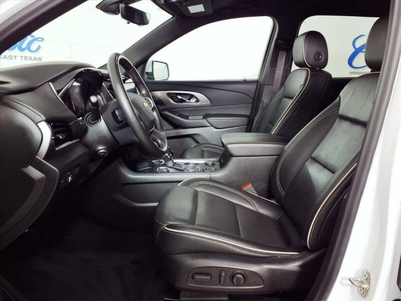 2022 Chevrolet Traverse Premier