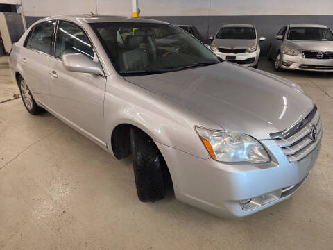 2005 Toyota Avalon XL