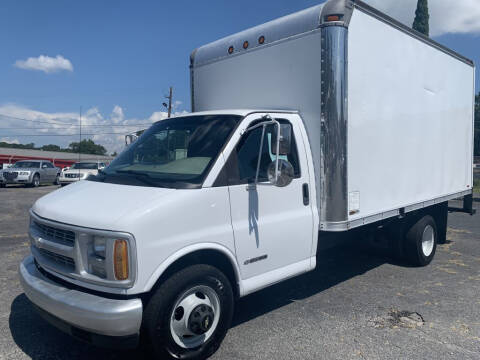 1998 Chevrolet Express for sale at Lewis Page Auto Brokers in Gainesville GA