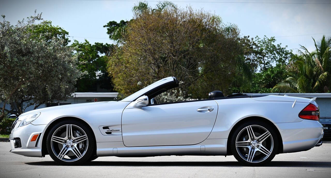 2011 Mercedes-Benz SL-Class 6