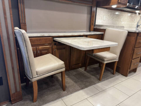 2018 Tiffin Allegro RED