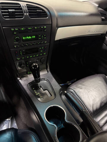 2003 Ford Thunderbird