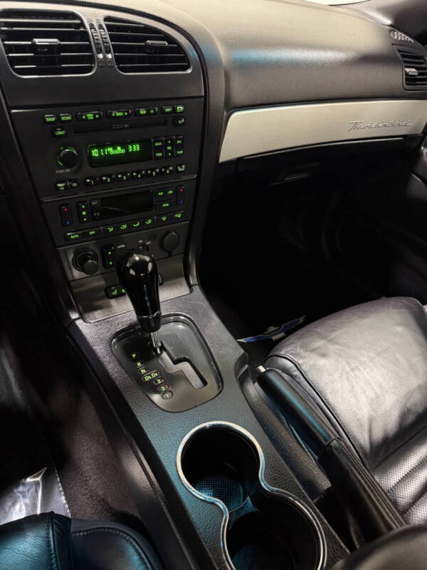 2003 Ford Thunderbird