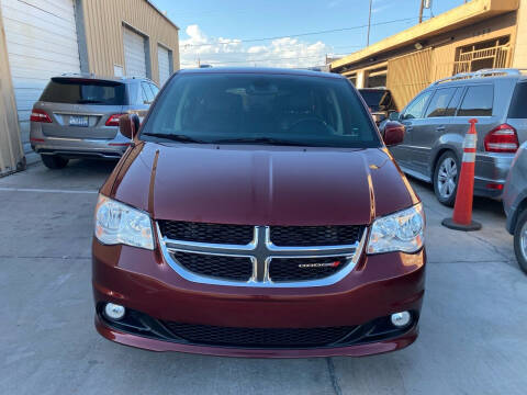 2019 Dodge Grand Caravan for sale at CONTRACT AUTOMOTIVE in Las Vegas NV