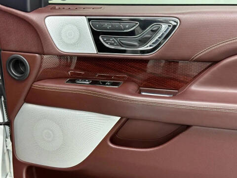 2020 Lincoln Navigator L Black Label