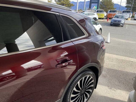 2022 Lincoln Nautilus Black Label