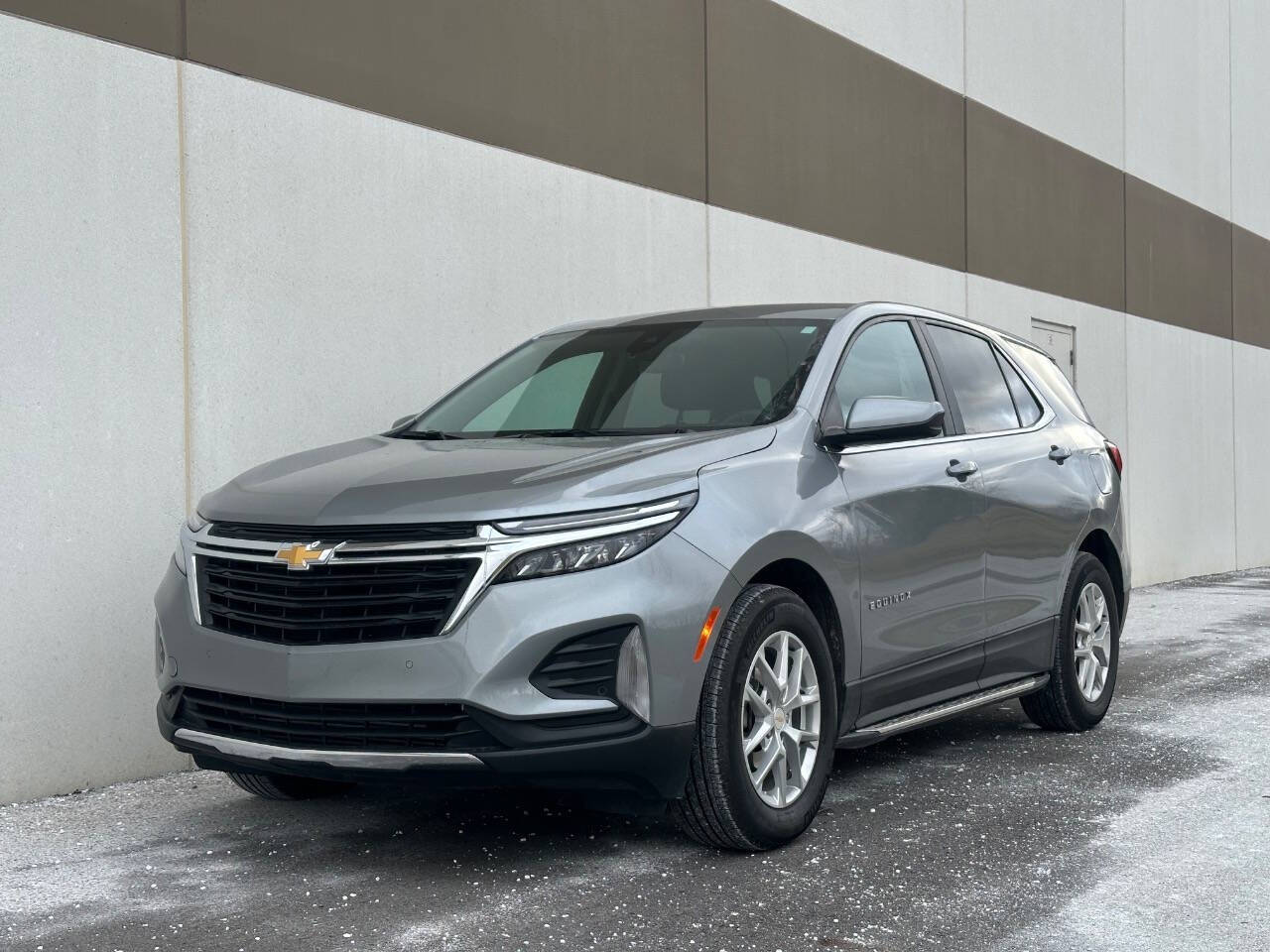 2024 Chevrolet Equinox for sale at Phoenix Motor Co in Romulus, MI