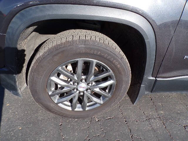 2017 GMC Acadia SLT-1