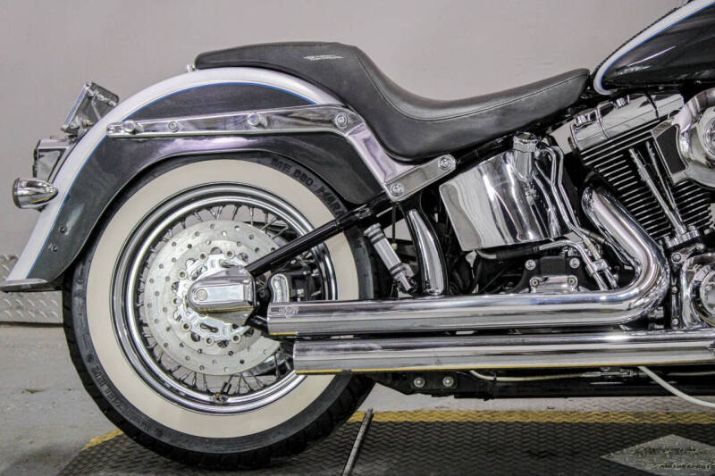2009 Harley-Davidson Softail Deluxe