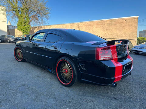 2006 Dodge Charger SRT-8