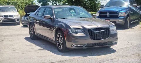 2016 Chrysler 300 for sale at Glacier Auto Sales 2 in New Castle DE