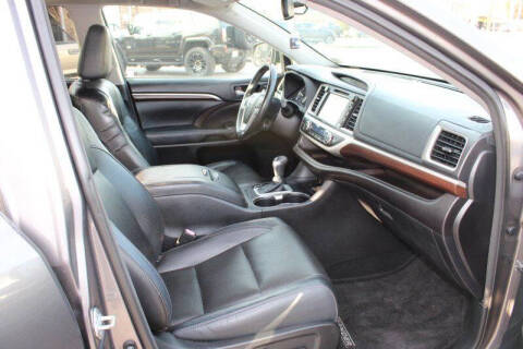 2015 Toyota Highlander