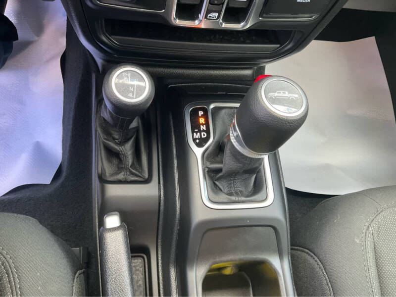 2021 Jeep Gladiator Willys