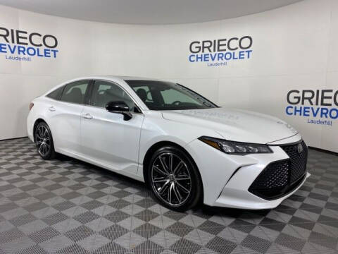 2019 Toyota Avalon for sale at PHIL SMITH AUTOMOTIVE GROUP - Phil Smith Chevrolet in Lauderhill FL