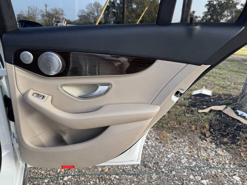 2015 Mercedes-Benz C-Class C 300