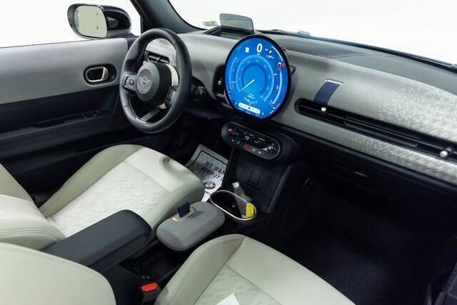 2025 MINI Hardtop 2 Door Cooper S Signature Trim