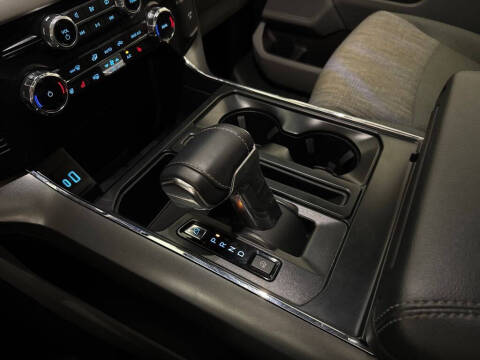 2023 Ford F-150 Lightning XLT