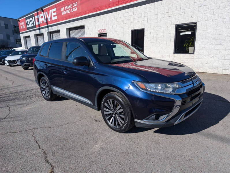 2019 Mitsubishi Outlander ES