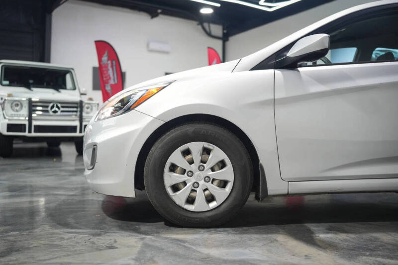 2015 Hyundai Accent GLS