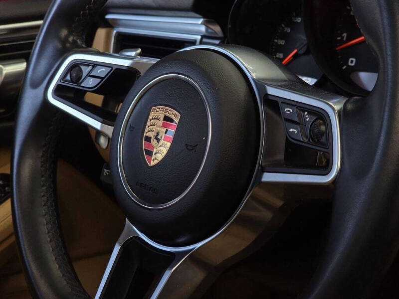 2017 Porsche Macan GTS