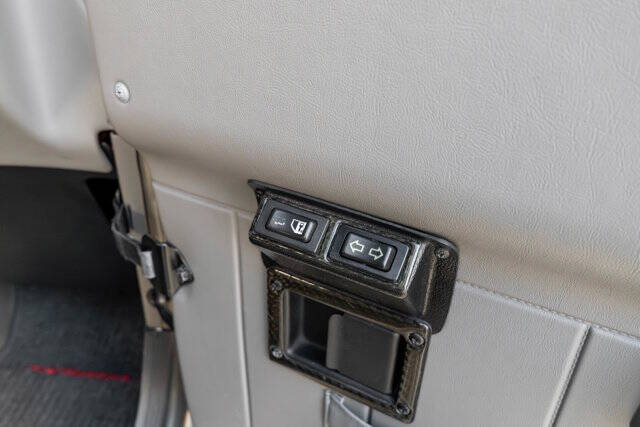 2000 AM General Hummer 42
