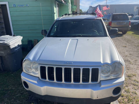 2005 Jeep Grand Cherokee Laredo