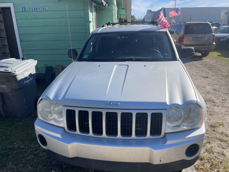 2005 Jeep Grand Cherokee Laredo