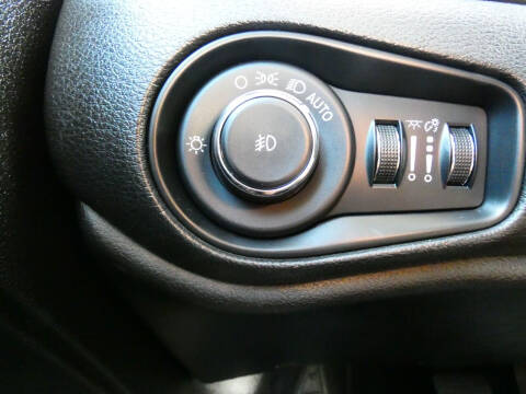 2017 Jeep Renegade Altitude