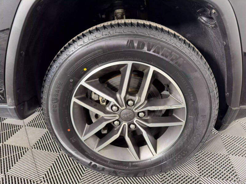 2020 Jeep Grand Cherokee