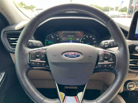 2021 Ford Escape Hybrid SEL