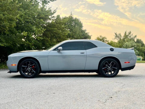 2021 Dodge Challenger SXT