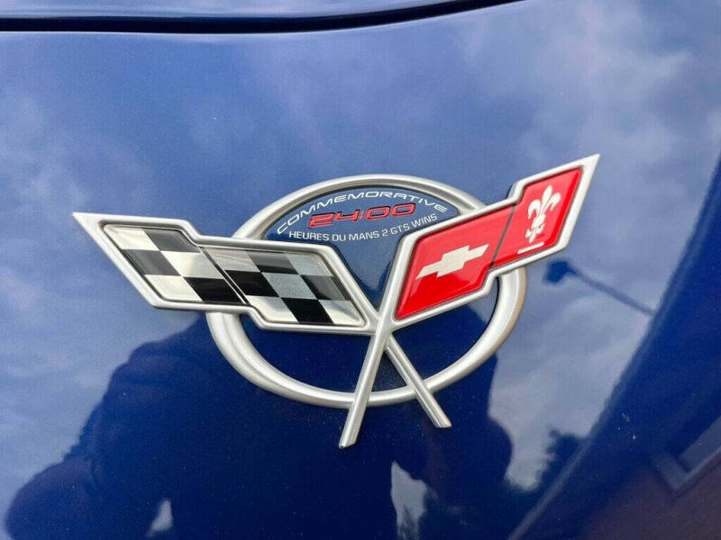 2004 Chevrolet Corvette