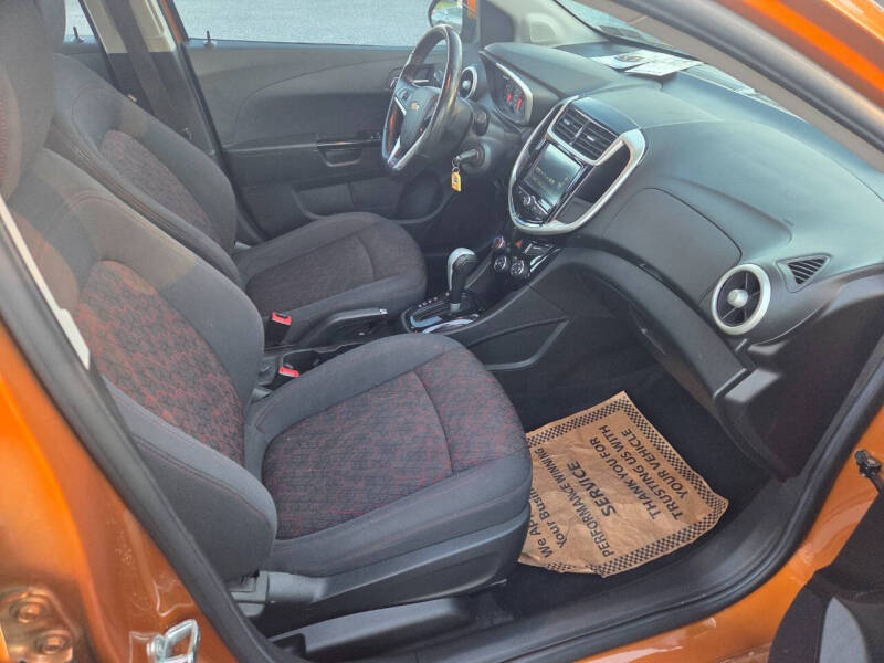 2017 Chevrolet Sonic LT Auto