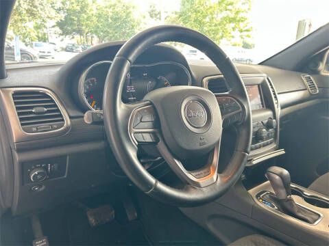 2021 Jeep Grand Cherokee Laredo E