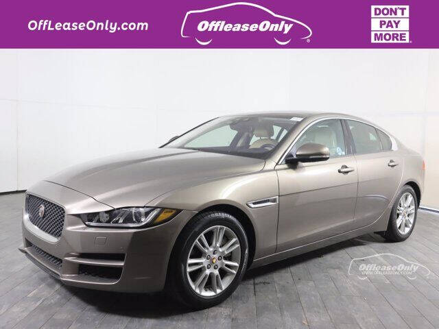 2017 Jaguar XE 25t Premium
