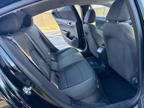 2017 Chevrolet Cruze LS Auto