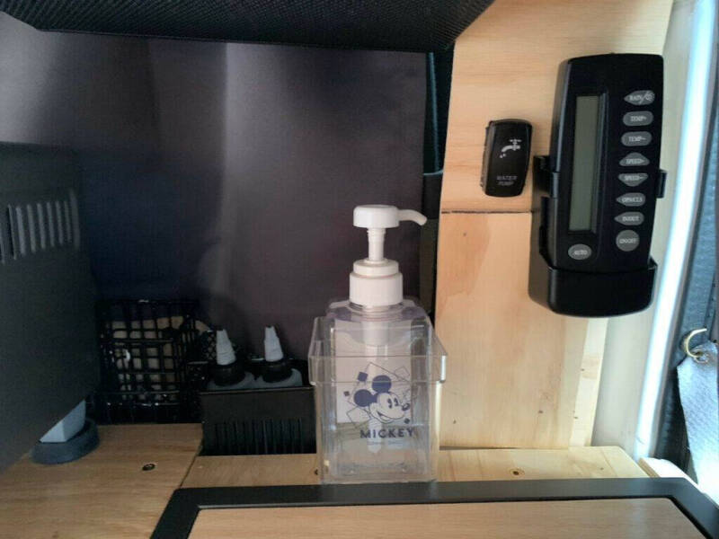 2011 Ford Transit Connect XLT Premium