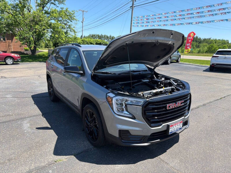 2023 GMC Terrain SLE
