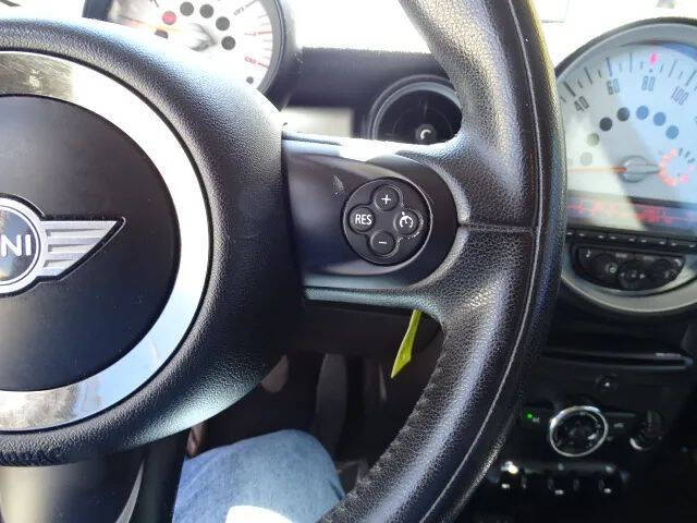 2013 MINI Hardtop Cooper