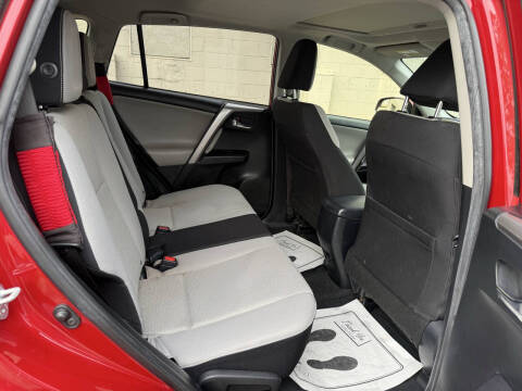 2016 Toyota RAV4 XLE