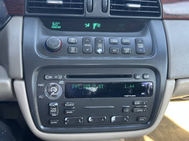 2005 Cadillac DeVille