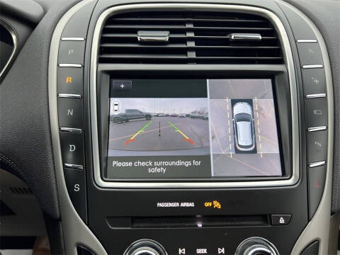 2020 Lincoln Nautilus Reserve