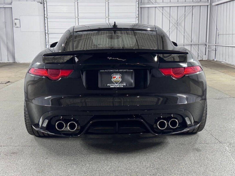2017 Jaguar F-TYPE R