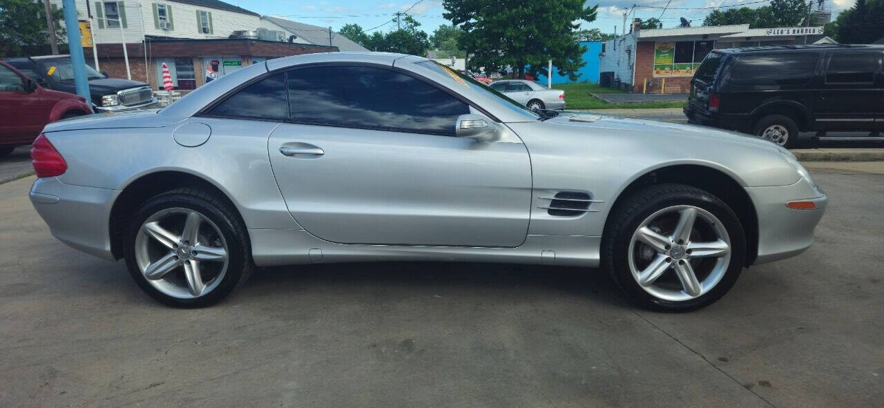 2004 Mercedes-Benz SL-Class for sale at American Dream Motors in Winchester, VA