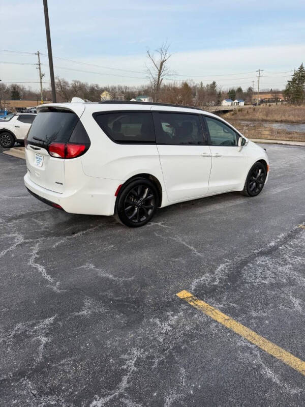 2018 Chrysler Pacifica Limited