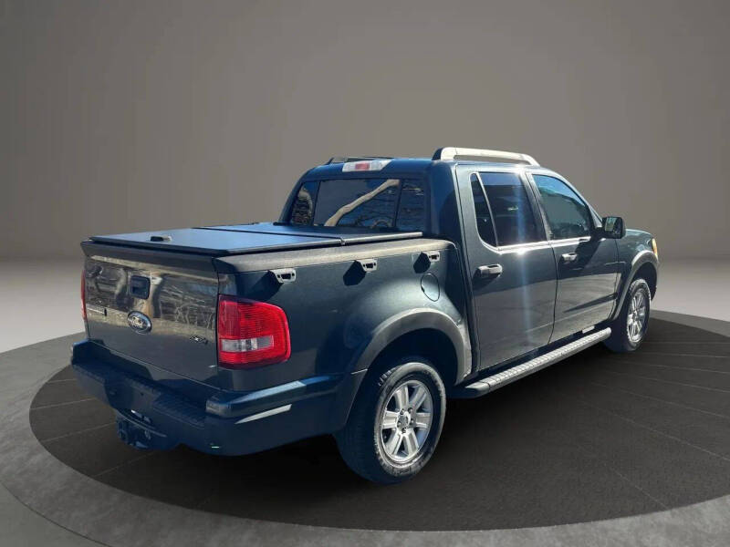 2010 Ford Explorer Sport Trac XLT